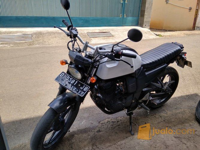 yamaha byson 2012 custom modif scrambler cafe racer japs bukan scorpio tiger thunder megapro