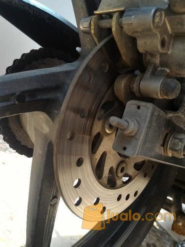 SUPRA X 125 HELM IN KARBURATOR