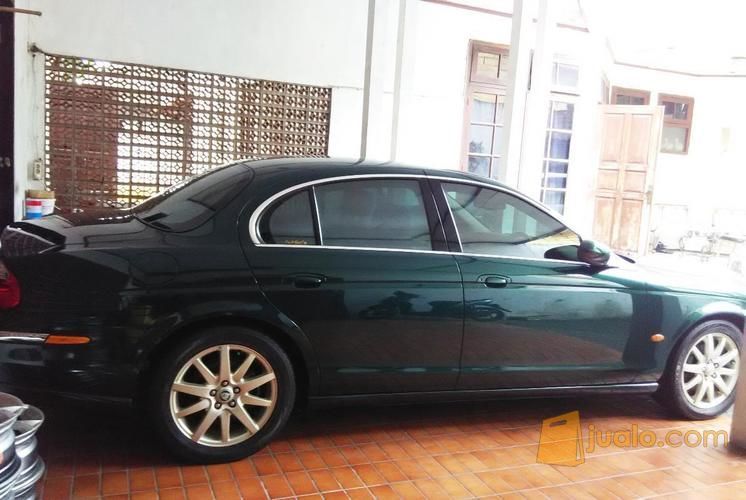 JAGUAR S Type 2004 Warna Klasik