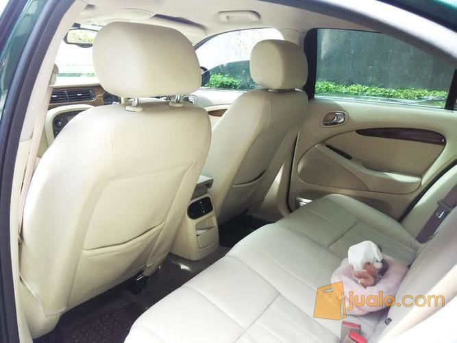 JAGUAR S Type 2004 Warna Klasik