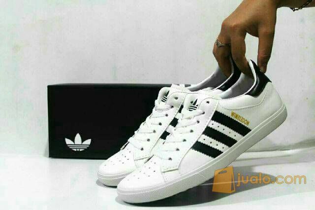 BIG SALE!! Sepatu Casual Pria Adidas Wimbeldom terbaru. 3d