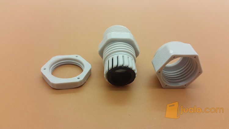 PG13.5 Cable Gland / kabel gland (Cable Gland Untuk Jalur Kabel Pd Box