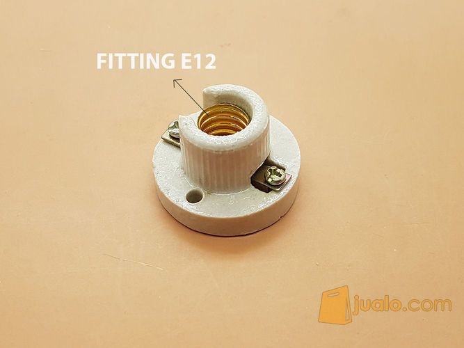 Fitting plafon Bola Lampu Keramik E12