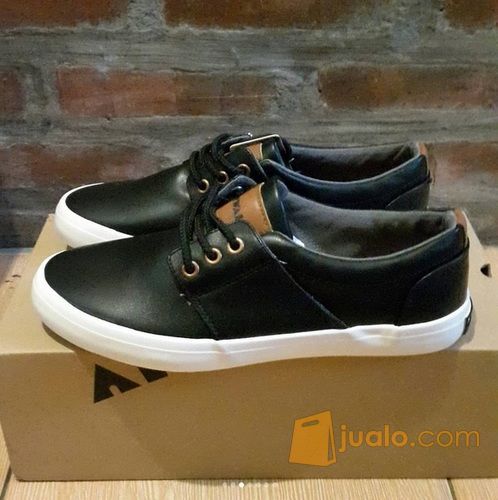 Sepatu Airwalk hans black
