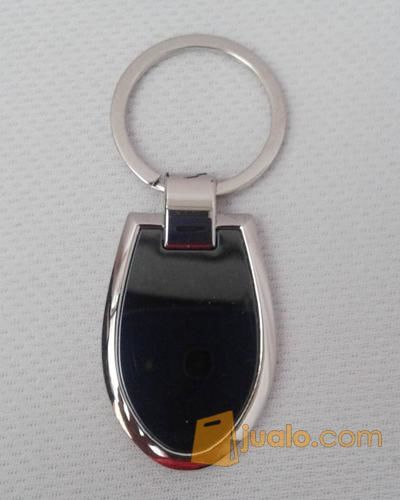 Souvenir Gantungan Kunci Besi, Gantungan kunci Logam