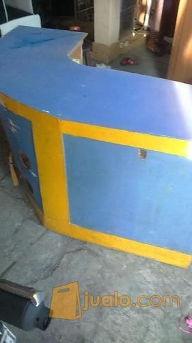 Meja Kasir Bekas Model Sudut