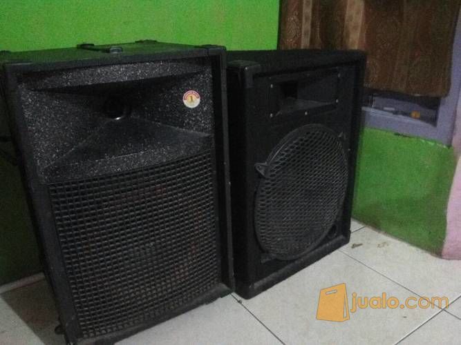 Keyboard Roland Em 55