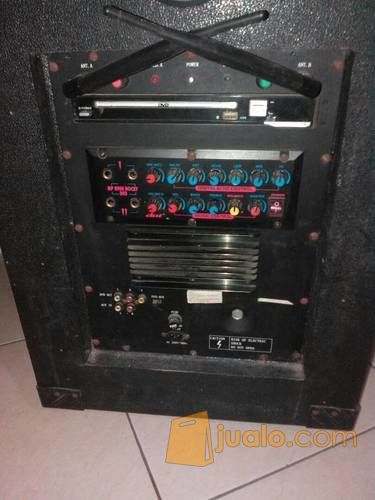 Keyboard Roland Em 55