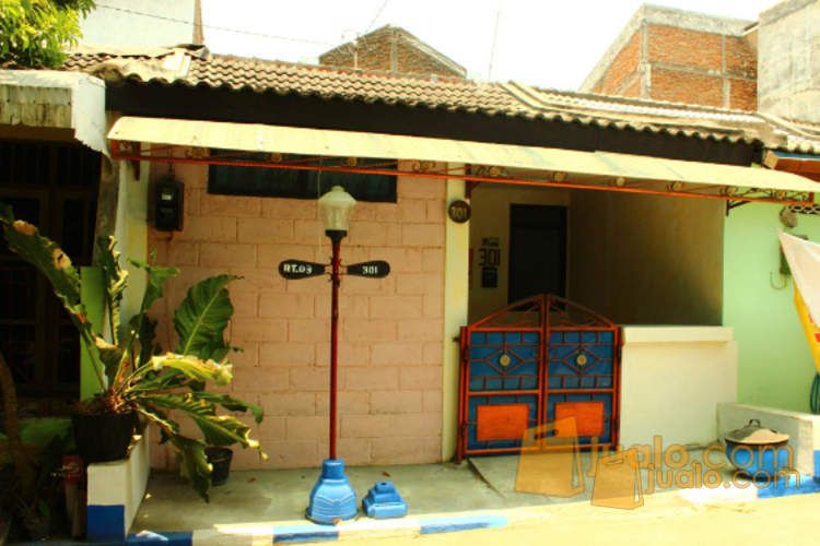 dijual rumah di griya prima