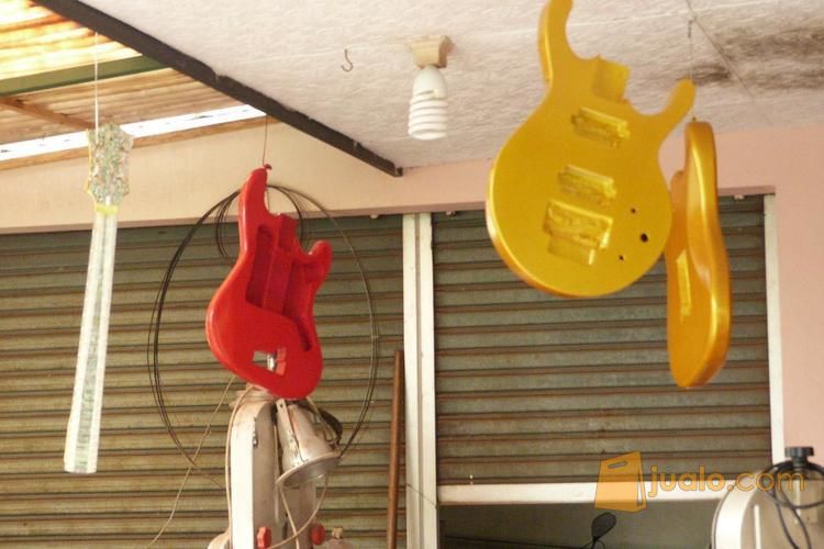 Servis Dan Repaint Gitar