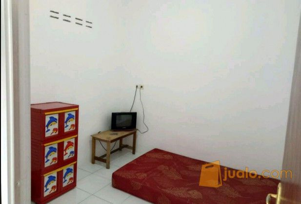 Kos Mojokerto Kamar Mandi Dalam Dekat Alon-Alon Kota.