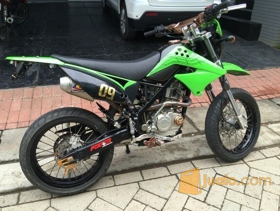 Kawasaki KLX Modif Full Supermoto