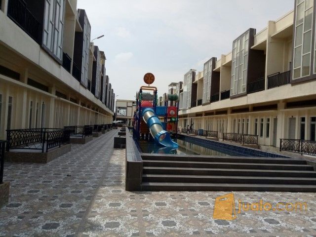 Rumah Komplek Graha Helvetia Medan