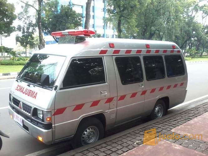 Ambulance Baru Colt L300