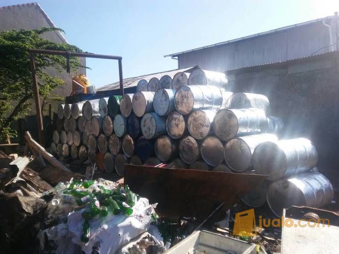Drum Besi Bekas 200 Liter