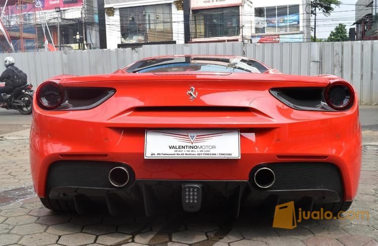 Ferrari F488 GTB ATPM Warna Merah Tahun 2016