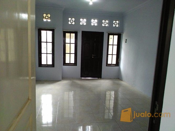 Rumah Di Belakang Roxxy Mall Jember