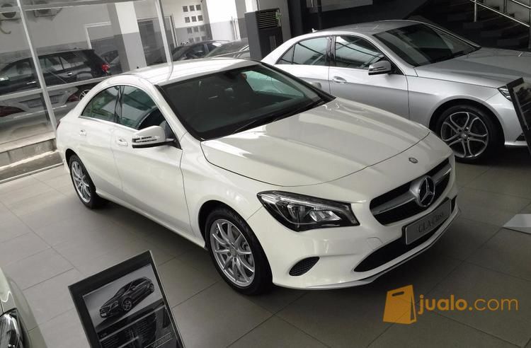Mercedes Benz CLA 200 PUTIH 2017 Indonesia
