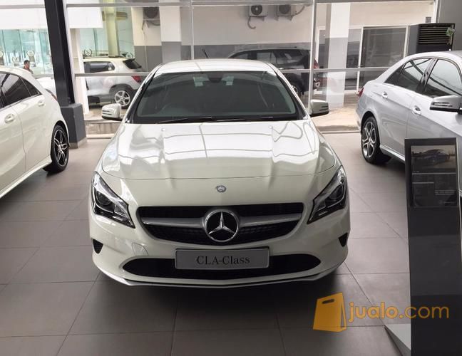 Mercedes Benz CLA 200 PUTIH 2017 Indonesia