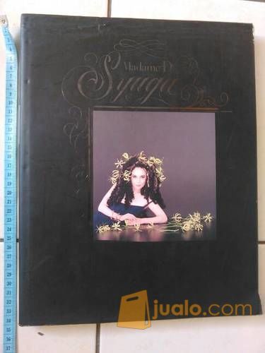 Madame De Syuga "Dewi With Love Original