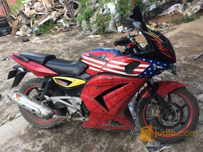 Bajaj Pulsar 220 DTSi 2011