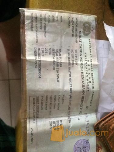 Bajaj Pulsar 220 DTSi 2011