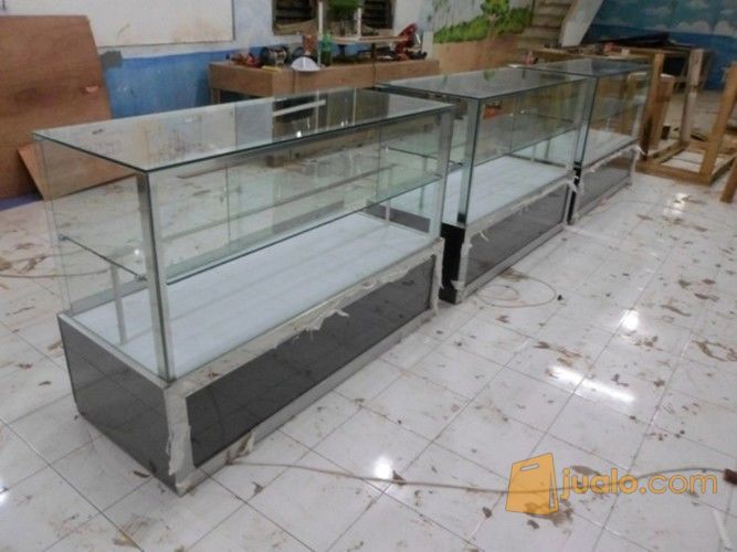 Etalase Display Stainless Steel