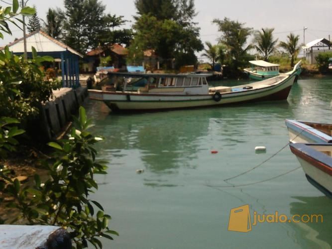 Perahu Kayu Buatan Pulau Sabira