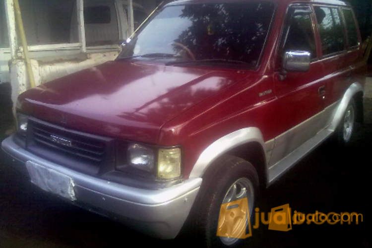 Isuzu Panther Miyabi 1994