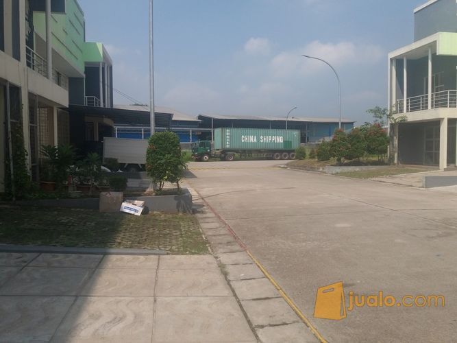 Gudang Di Kawasan Industri Gading Serpong