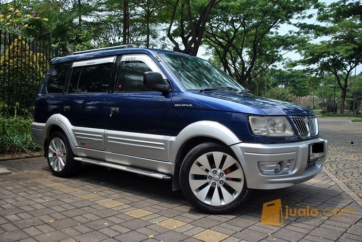 Mitsubishi Kuda Grandia 2.0 MT Bensin 2003