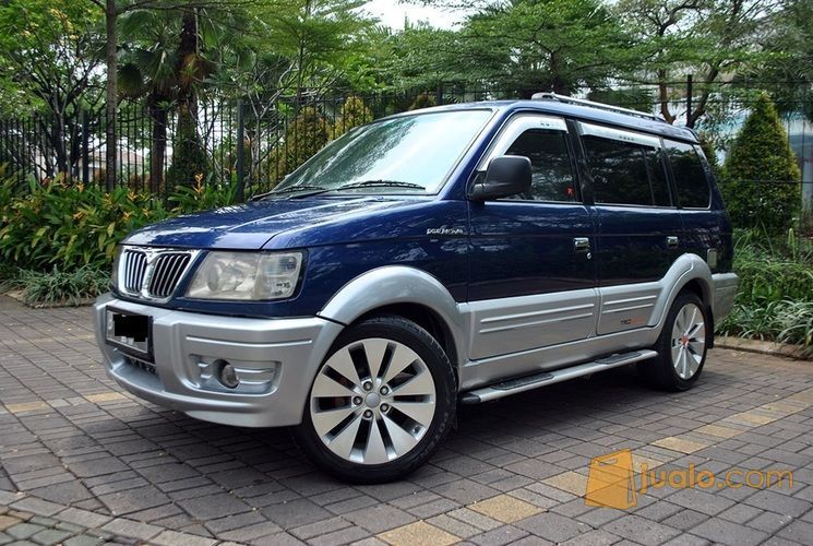 Mitsubishi Kuda Grandia 2.0 MT Bensin 2003