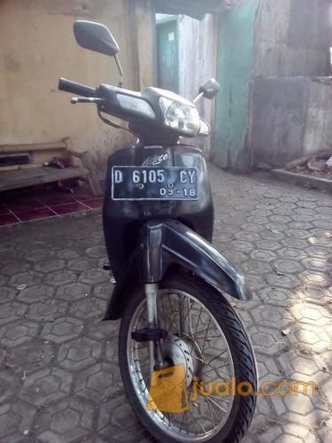 Honda Astrea Legenda 2