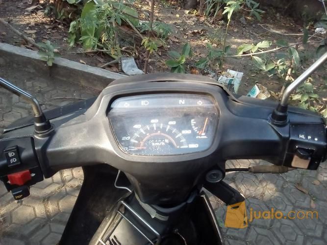 Honda Astrea Legenda 2