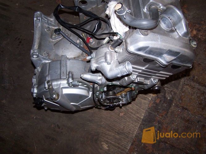 Mesin Honda CBR 1000 RR