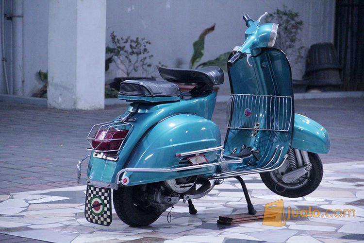 Vespa Super Tahun 1975