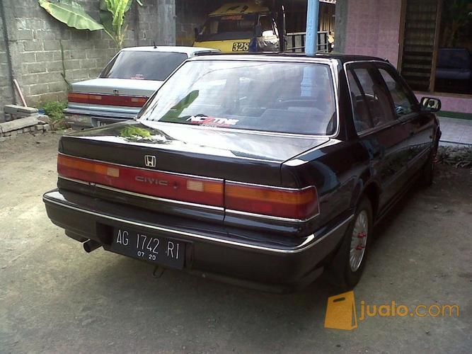 Honda Grand Civic Wrn Hitam Ori Th 1990