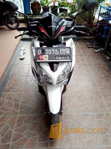 Honda Vario Tahun 2014 Warna Putih