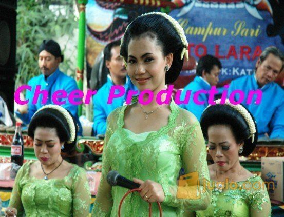 Grup Campursari Ibu Ratna