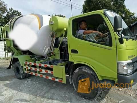 Truck Mixer / TM / Truck Molen / Mini Mix / Truk Molen/ Truck Mixer / Indonesia