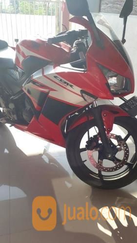 Motor Honda CB 150 R