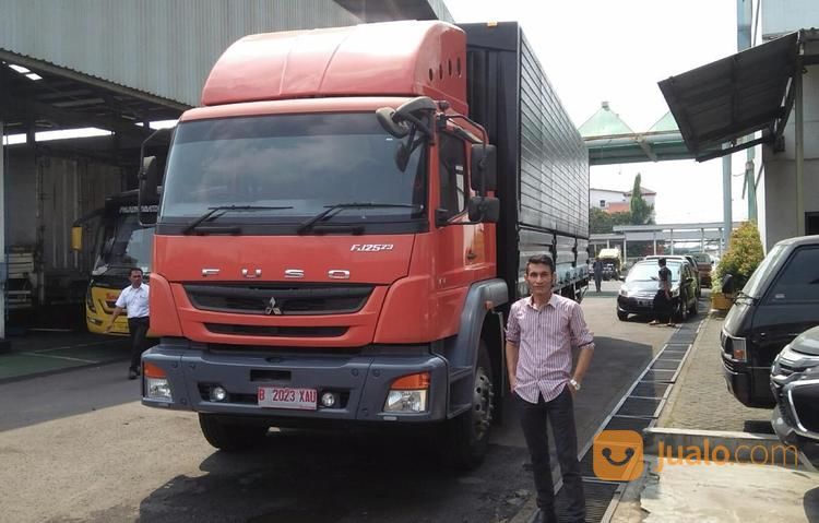 Mitsubishi Fuso Wing Box Tronton , Muatan Super Extra Besar