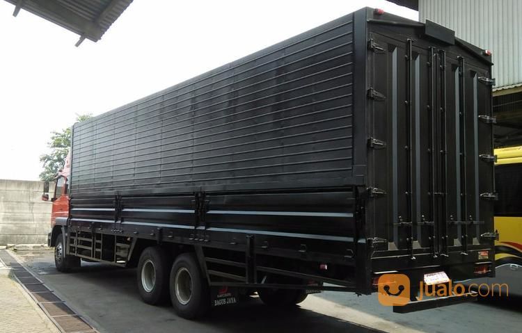 Mitsubishi Fuso Wing Box Tronton , Muatan Super Extra Besar