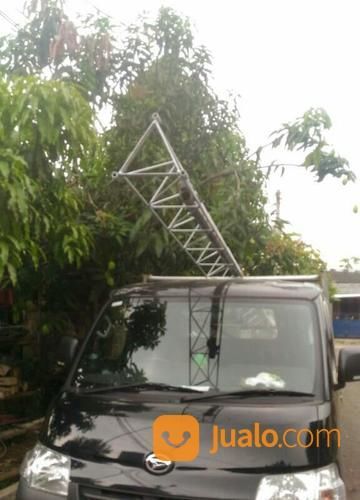 Tiang Tower Triangle 25Cm