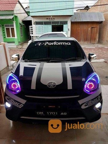 Aksesoris Eksterior Mobil Variasi Modif Lampu Depan Mobil HID Projie