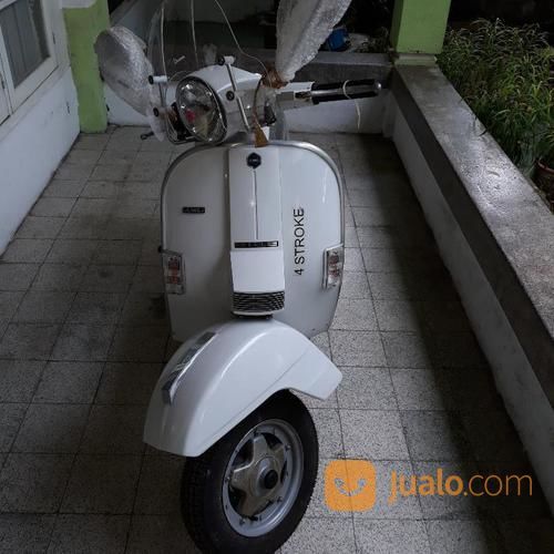 Piaggio Vespa LML Star Deluxe Sekuter 4 Tak 150cc W/ CDI 2017 BARU