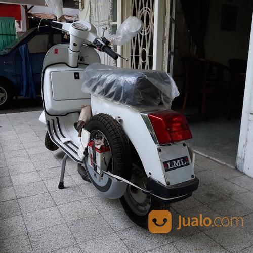 Piaggio Vespa LML Star Deluxe Sekuter 4 Tak 150cc W/ CDI 2017 BARU
