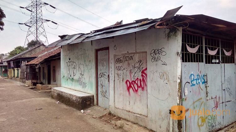 Rumah Pinggir Jalan , Cocok Buat Warung /Bengkel