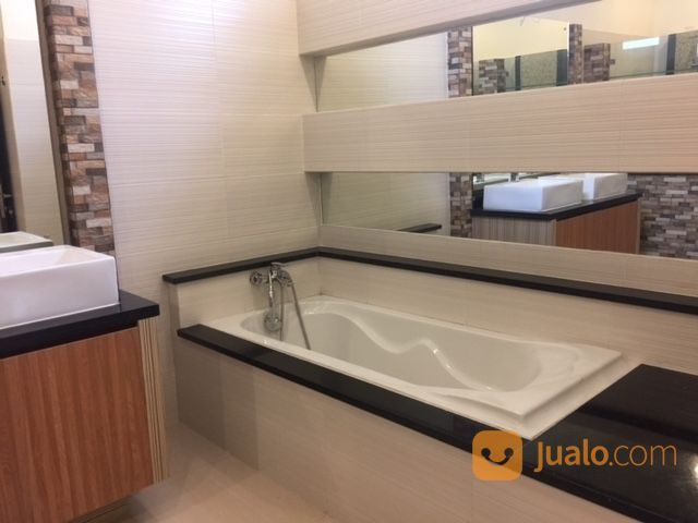 Rumah Sangat Mewah Siap Huni Strategis Di Alam Sutera Cluster Onyx