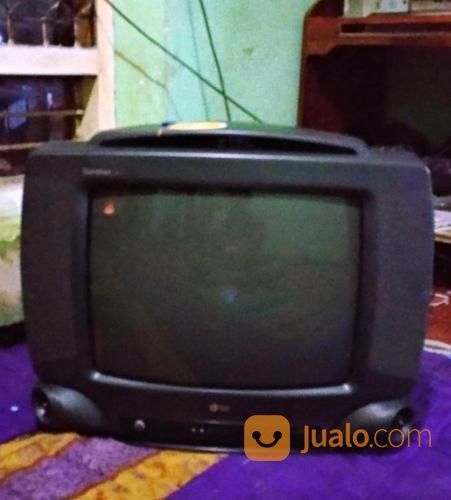 TV Second 21" Merk LG, Kondisi Lumayan + Remote